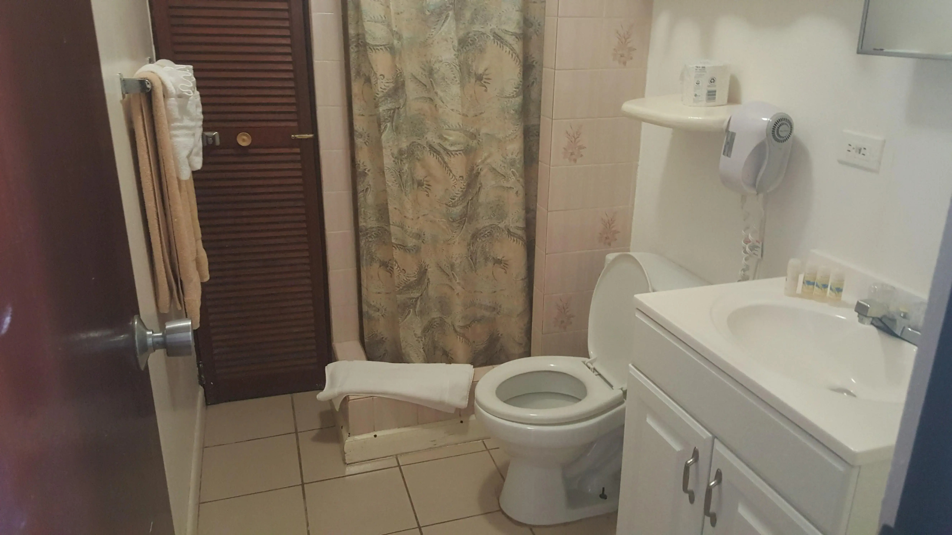 Sunset Gardens Guesthouse