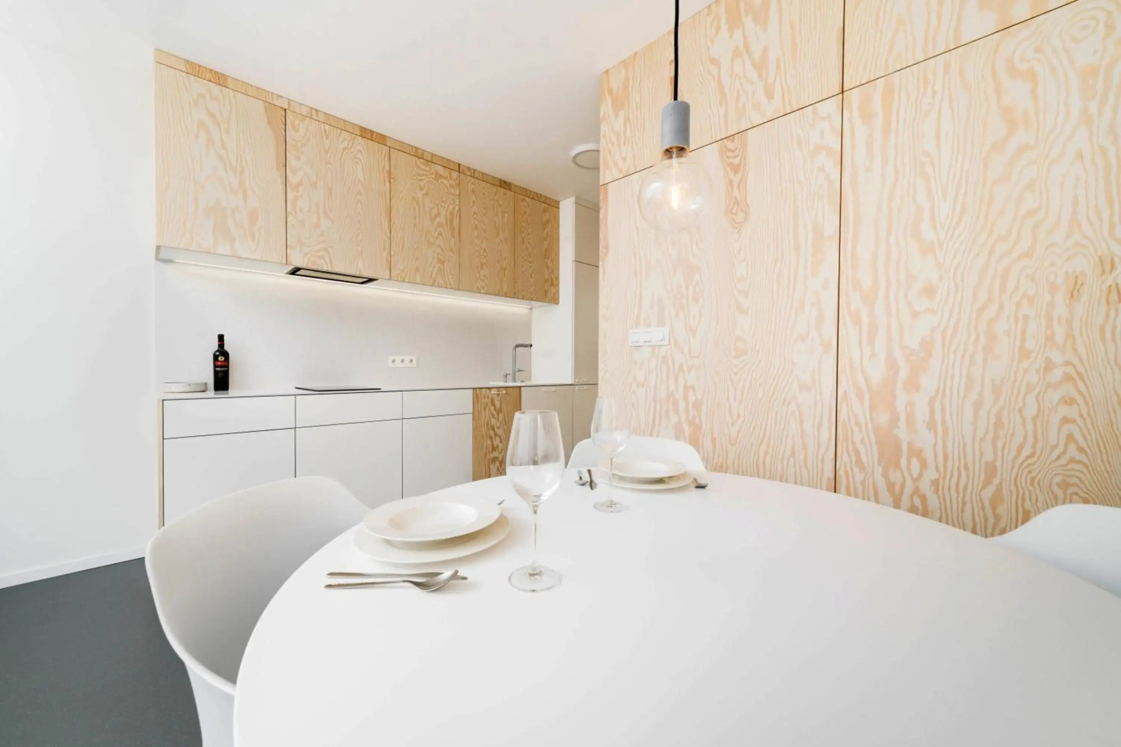 White Innk city center apartment