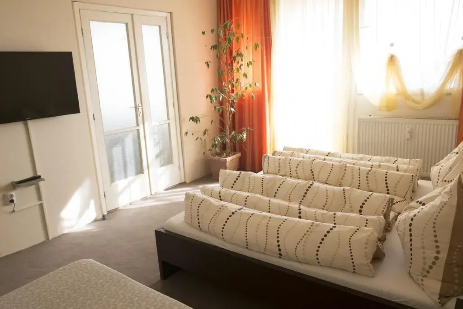 Békéscsaba Apartman Group - Bartók Apartman