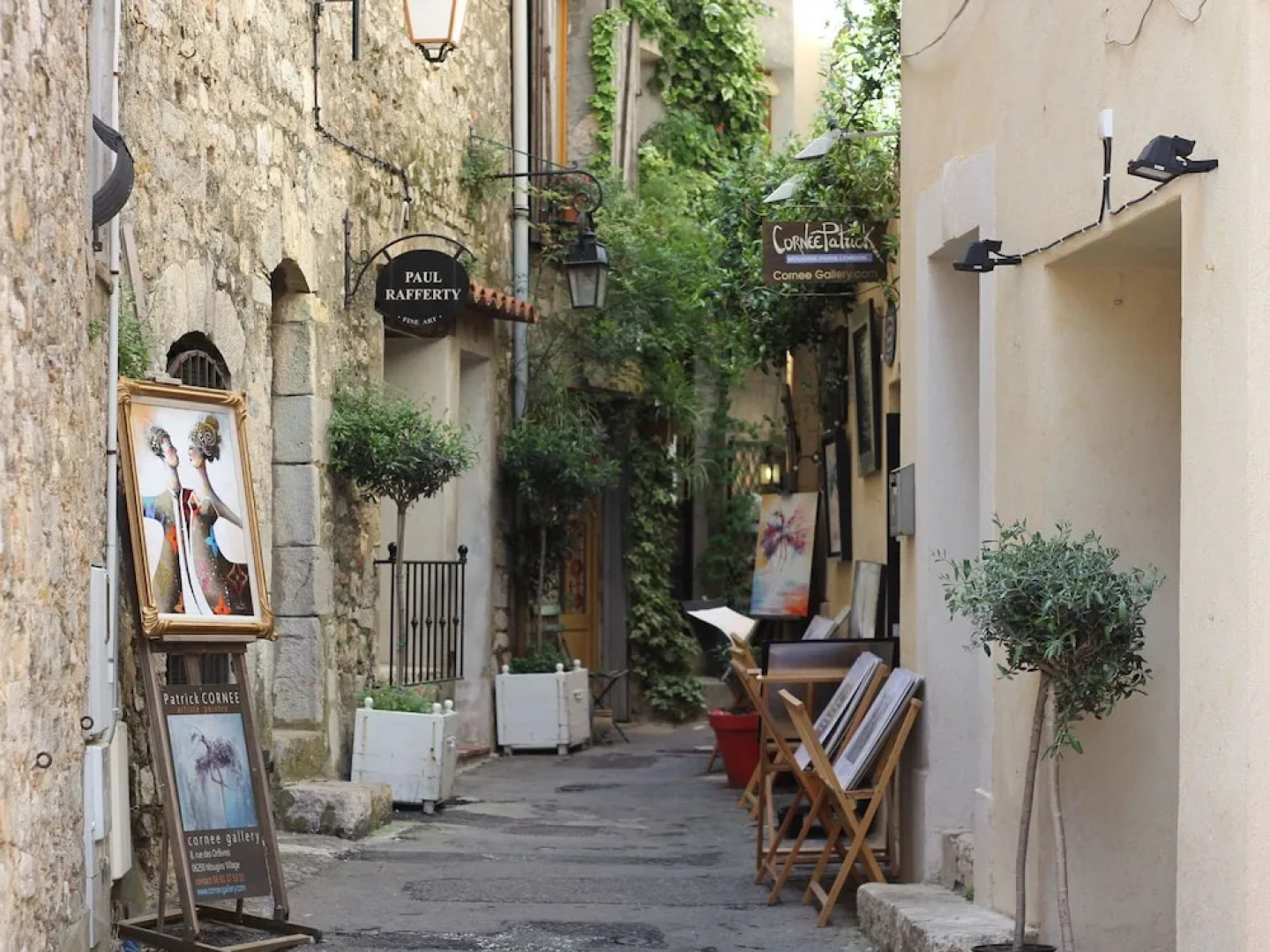 Lovely Holiday Home in Theoule-sur-Mer with Pool