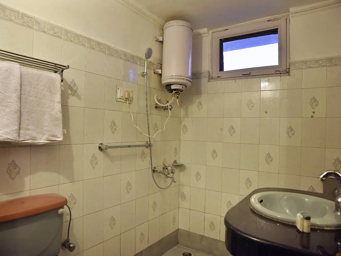 OYO 10432 Hotel Swaran Palace