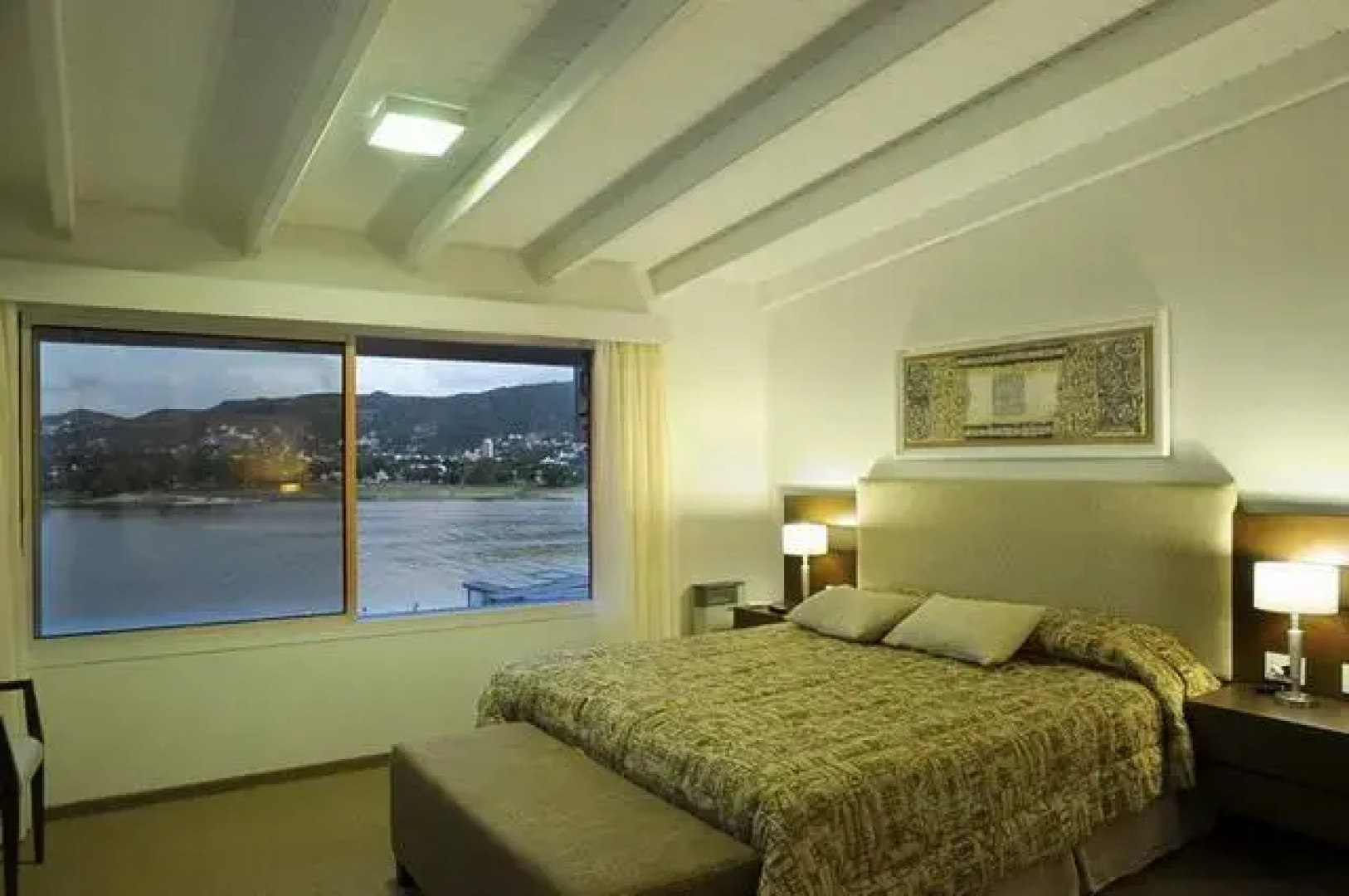 Lake Buenavista Resort