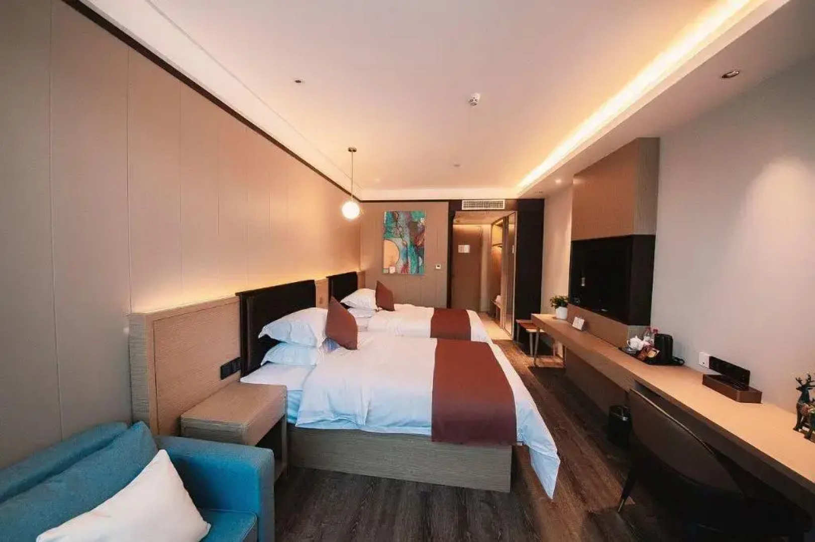 Linyi Hotel