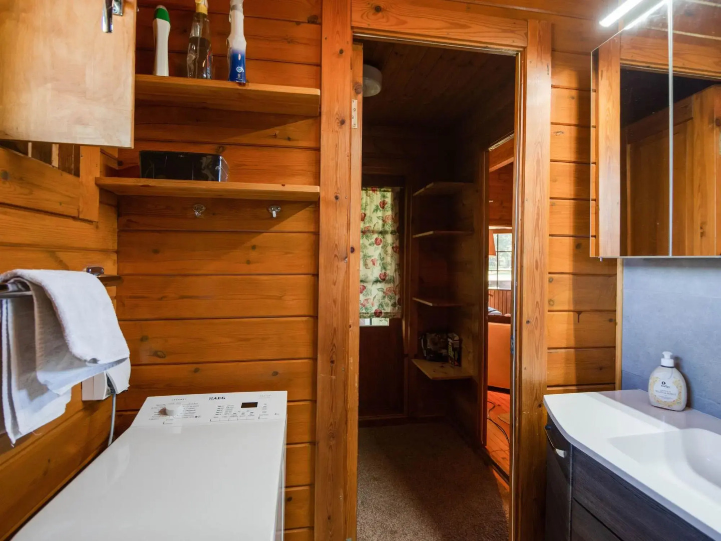 Cozy Holiday Home On The Heidegut In Eschede