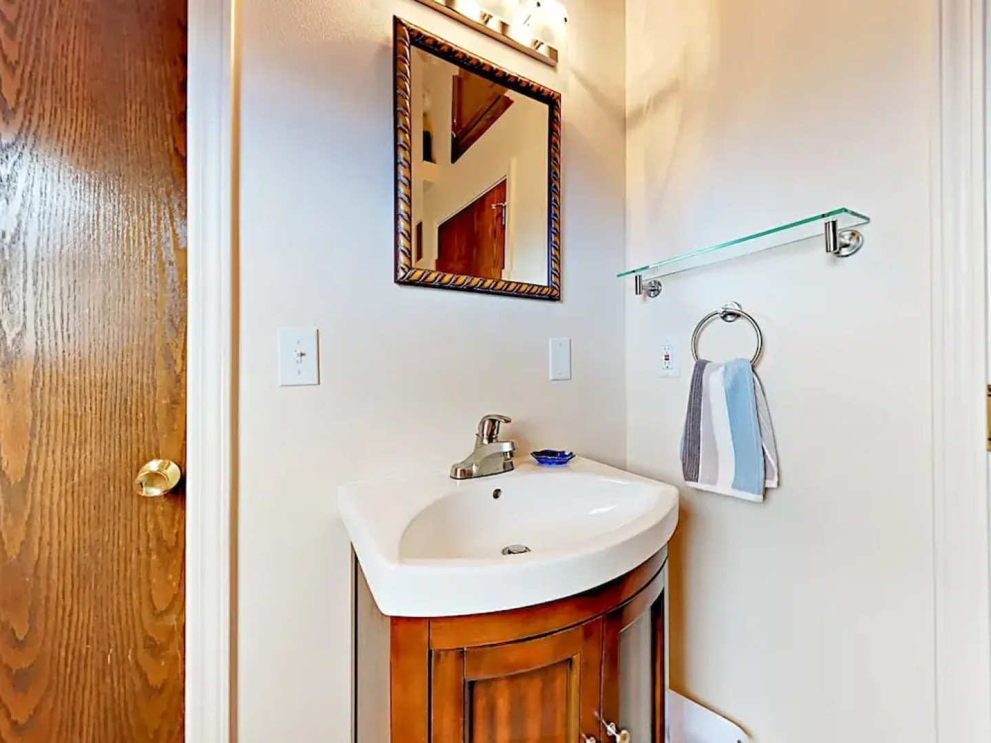 2531 Anchor Circle Home 2 Bedrooms 3 Bathrooms Home