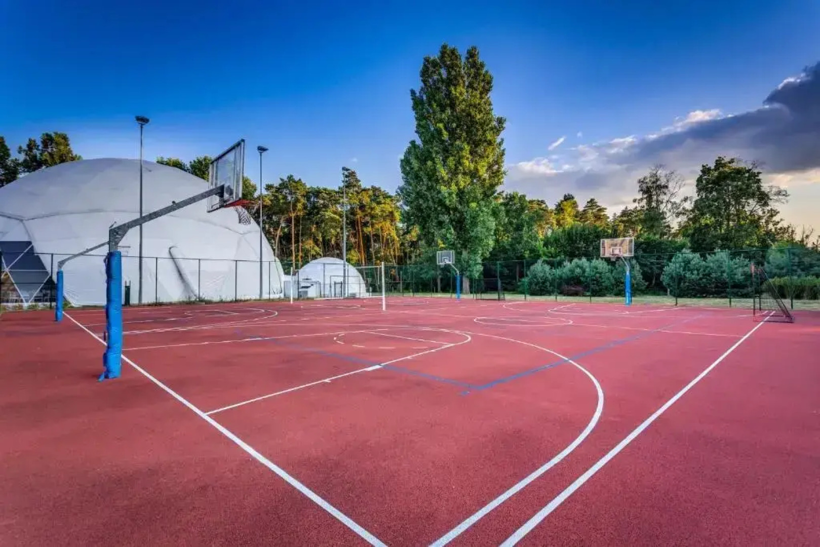 Holiday Inn Resort Warszawa Józefów**** by IHG