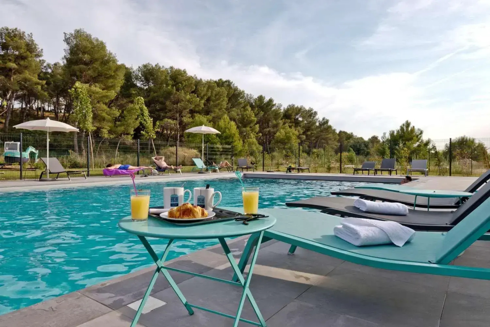 Appart'hôtel Kyriad Résidence Cabriès - Plan de Campagne