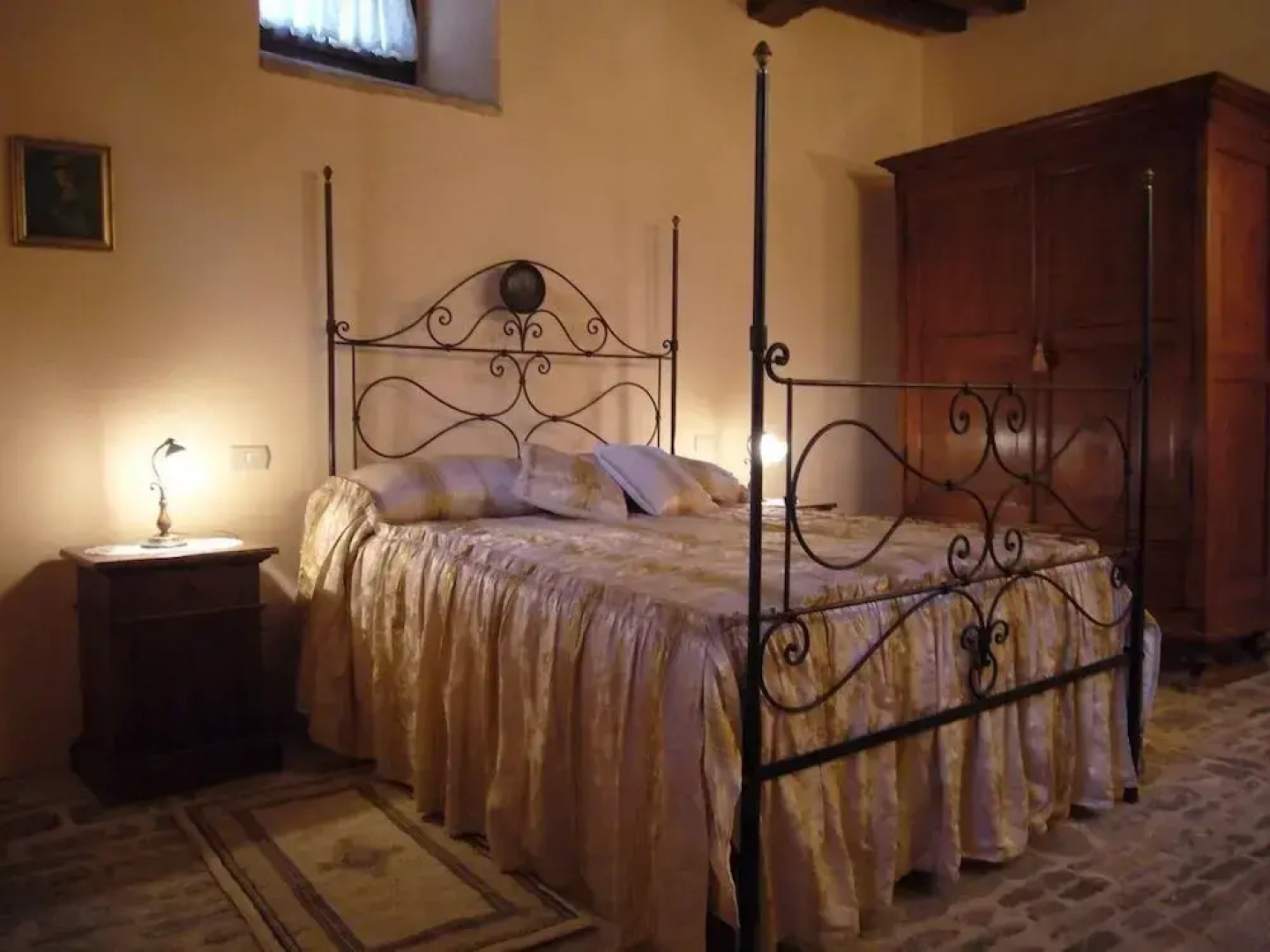 Borgo Storico Cisterna