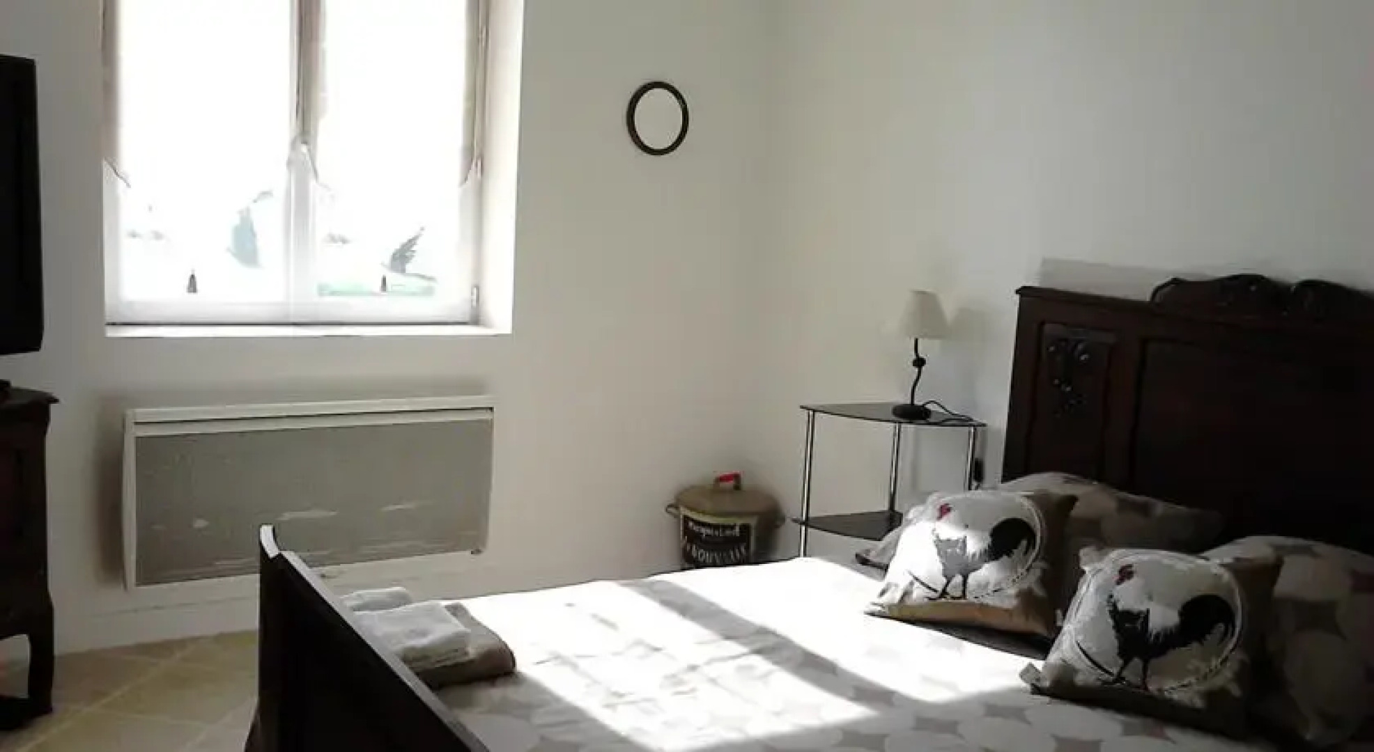 La Poule aux Oeufs Dort