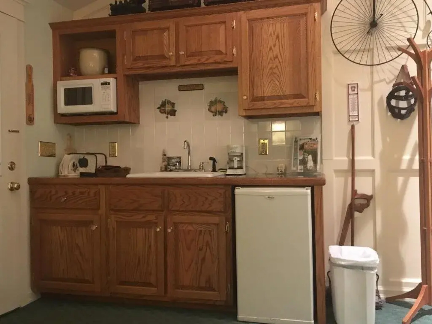 Red Barn Village Bed and Breakfast