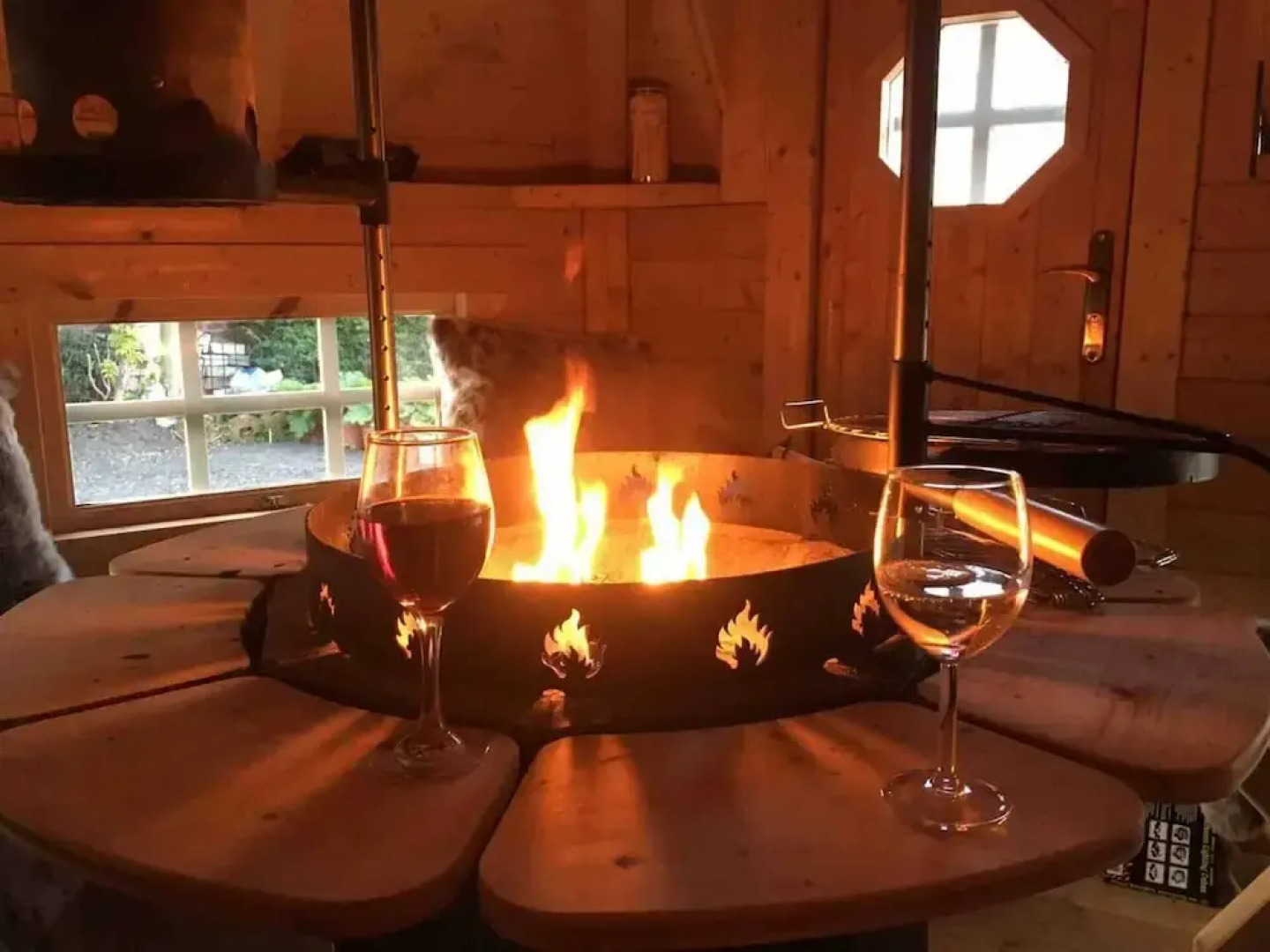 Beautiful 2-bed Apartment in Inverkip Great Garden