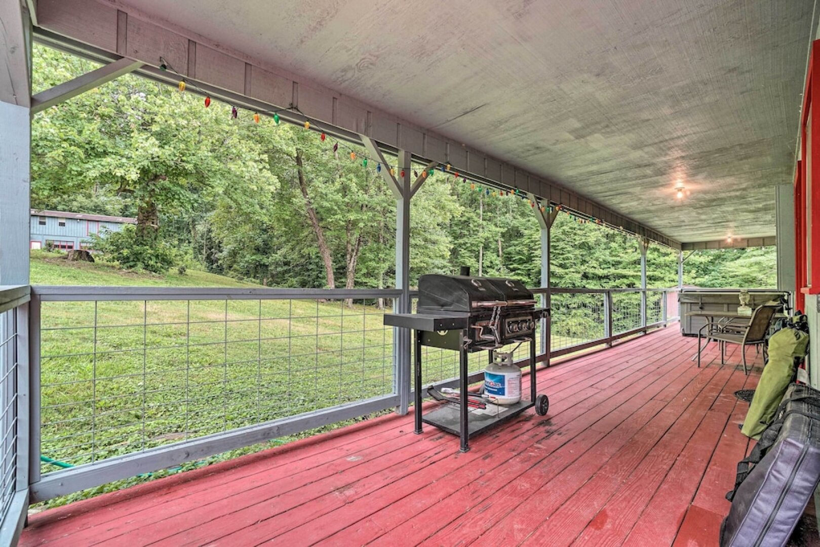 Hot Tub & Fire Pit: Pet-friendly Clayton Escape!