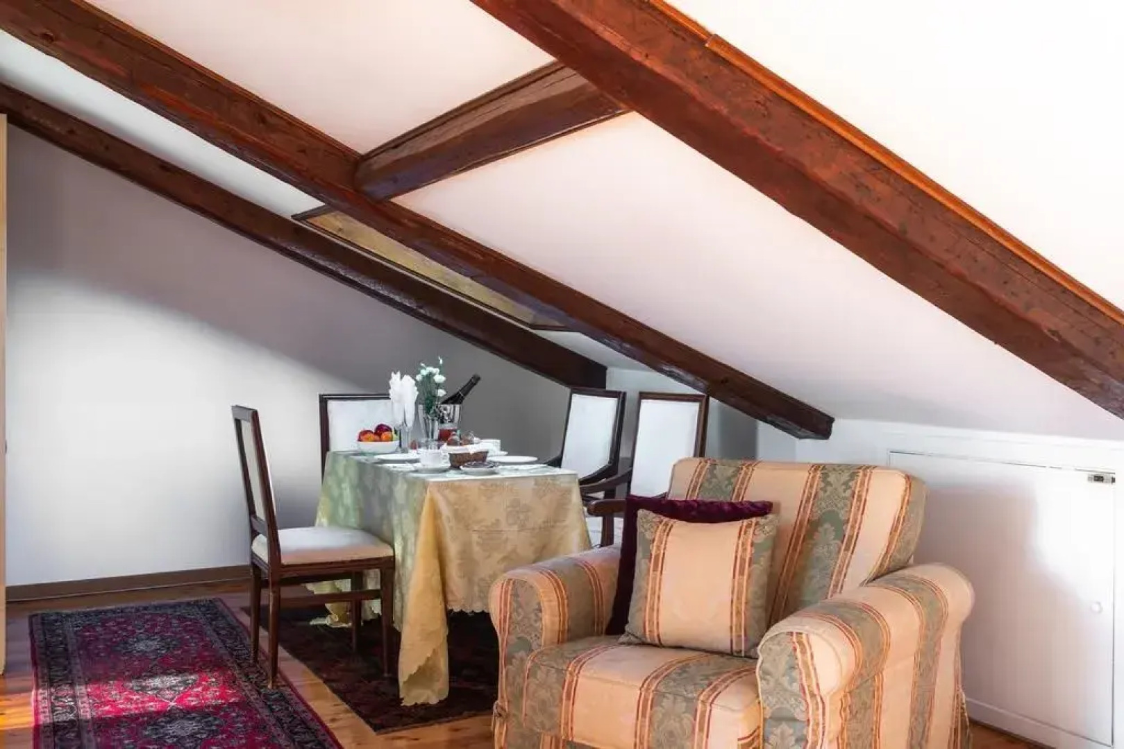 Residenza A Tribute To Music