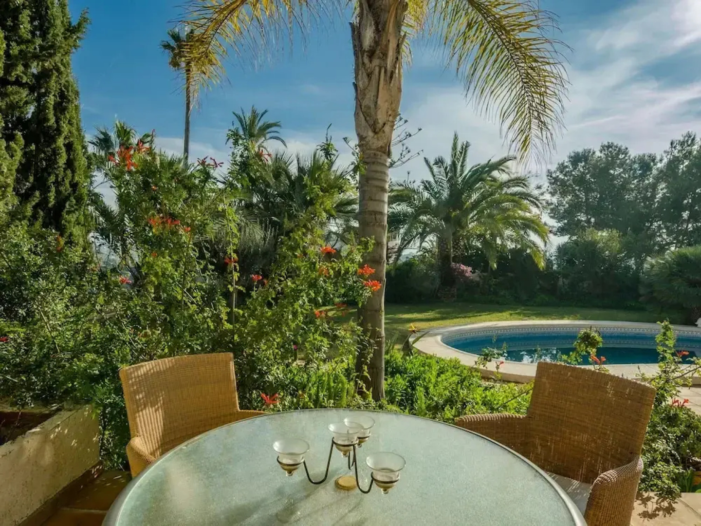 Sun-kissed Villa in Albir With Swimming Pool
