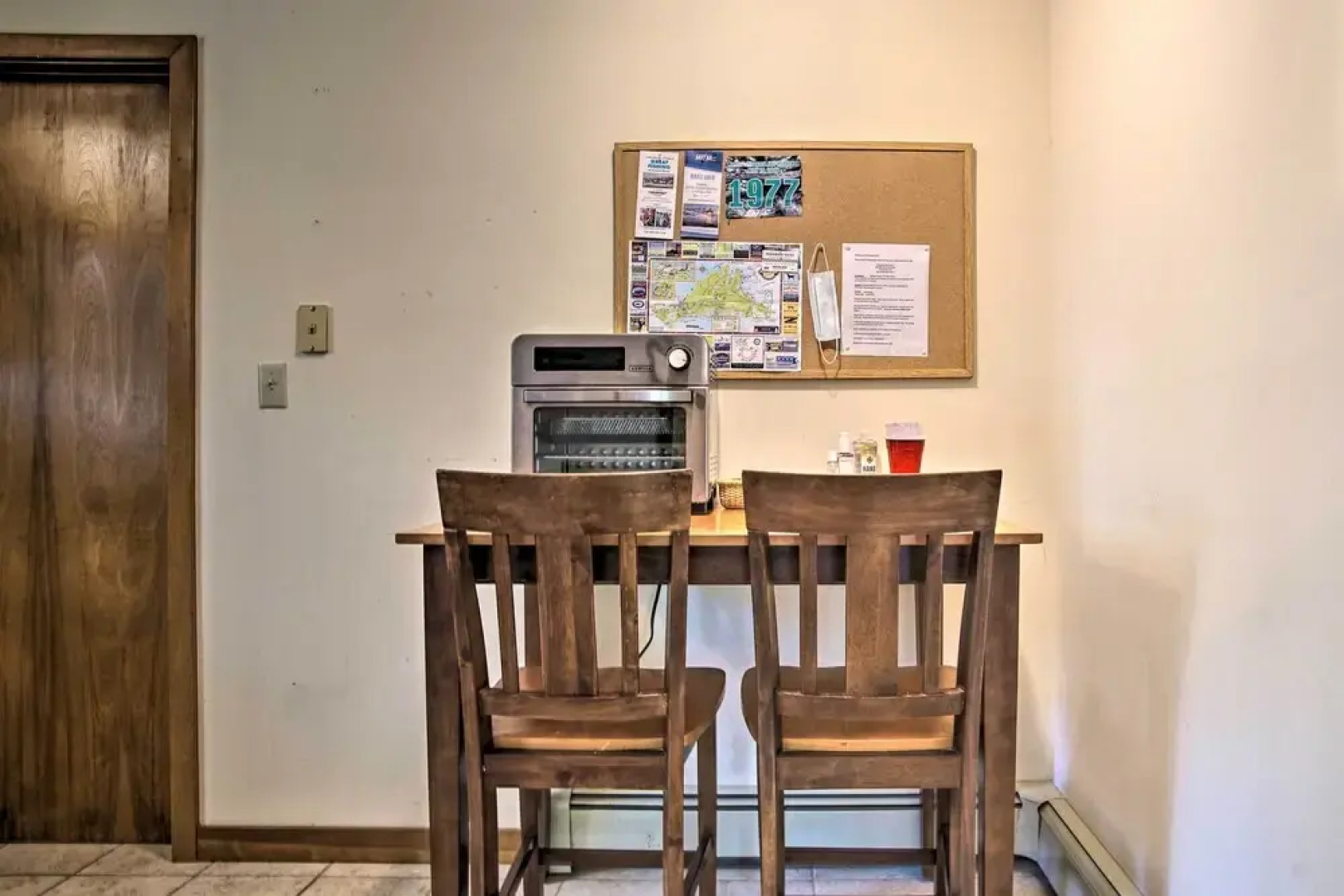 Vineyard Gem < 2 Mi to Beach & Oak Bluffs!