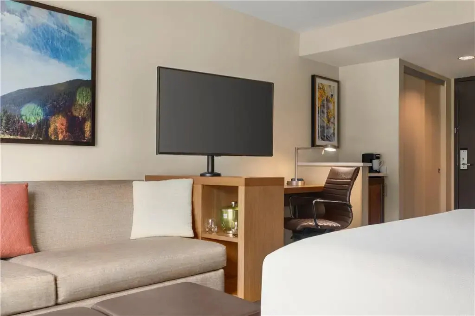 Hyatt Place Keystone / Dillon