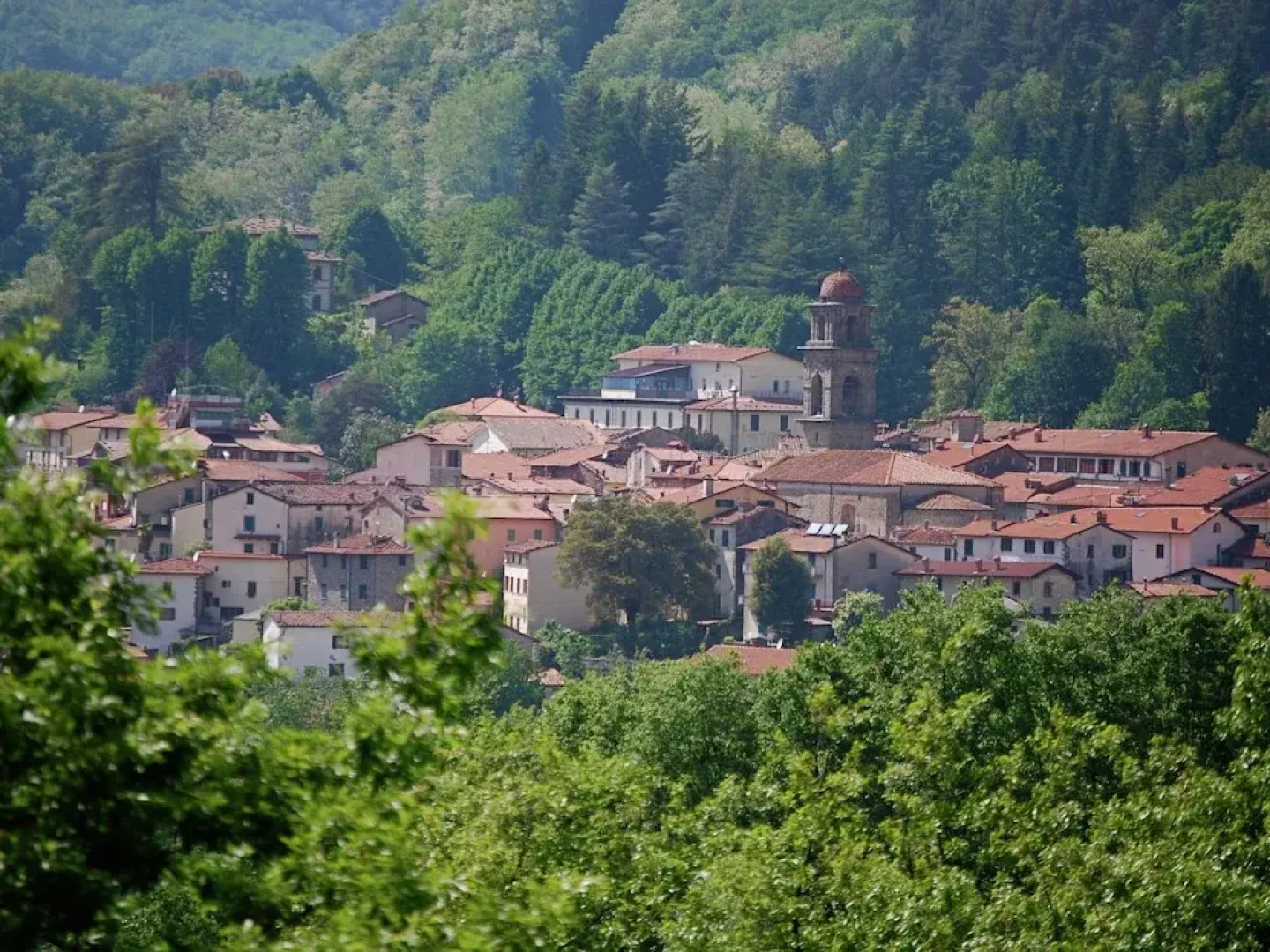 Rustically Decorated, Stylish Property