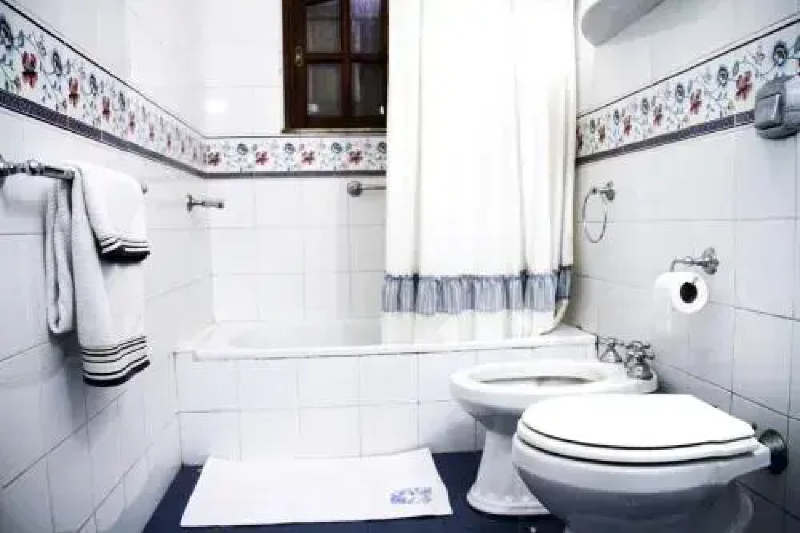 Bienvenido Mundo Hostel