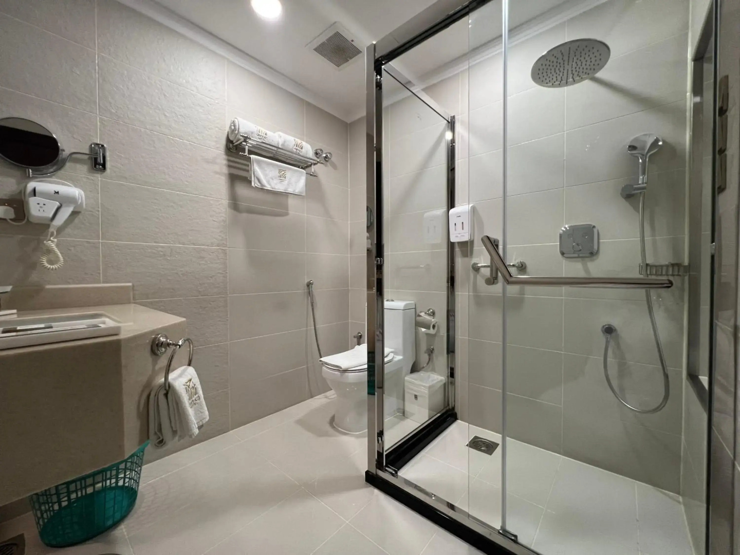 Remaj Hotel