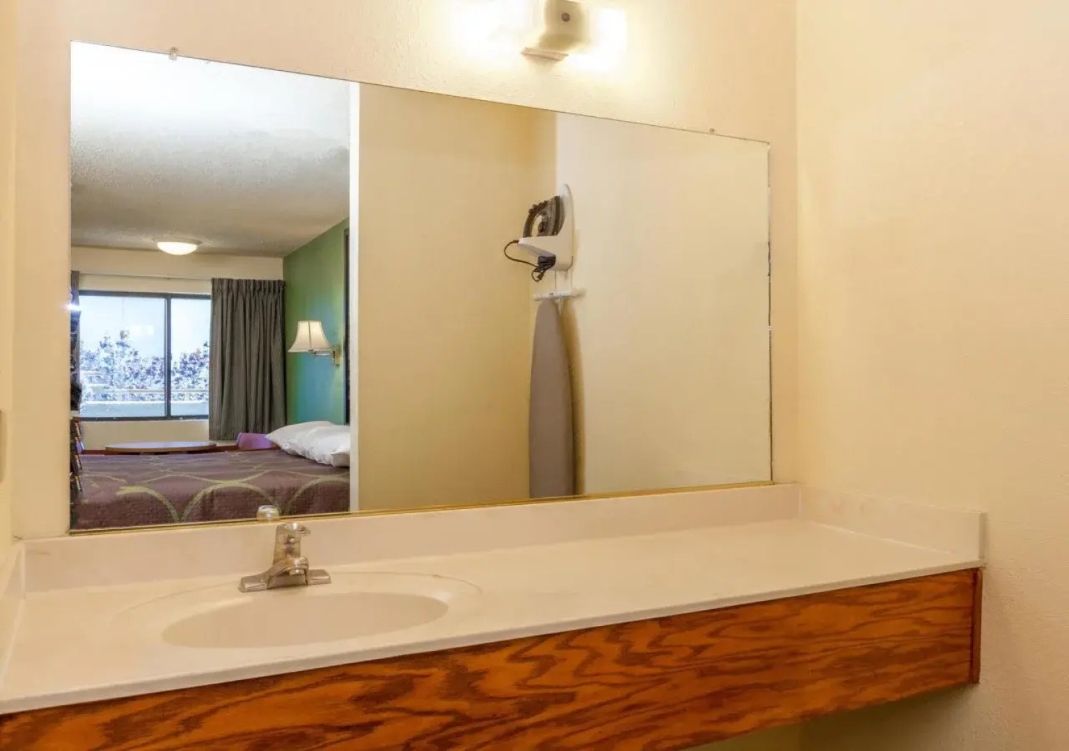 Mission Inn San Luis Obispo