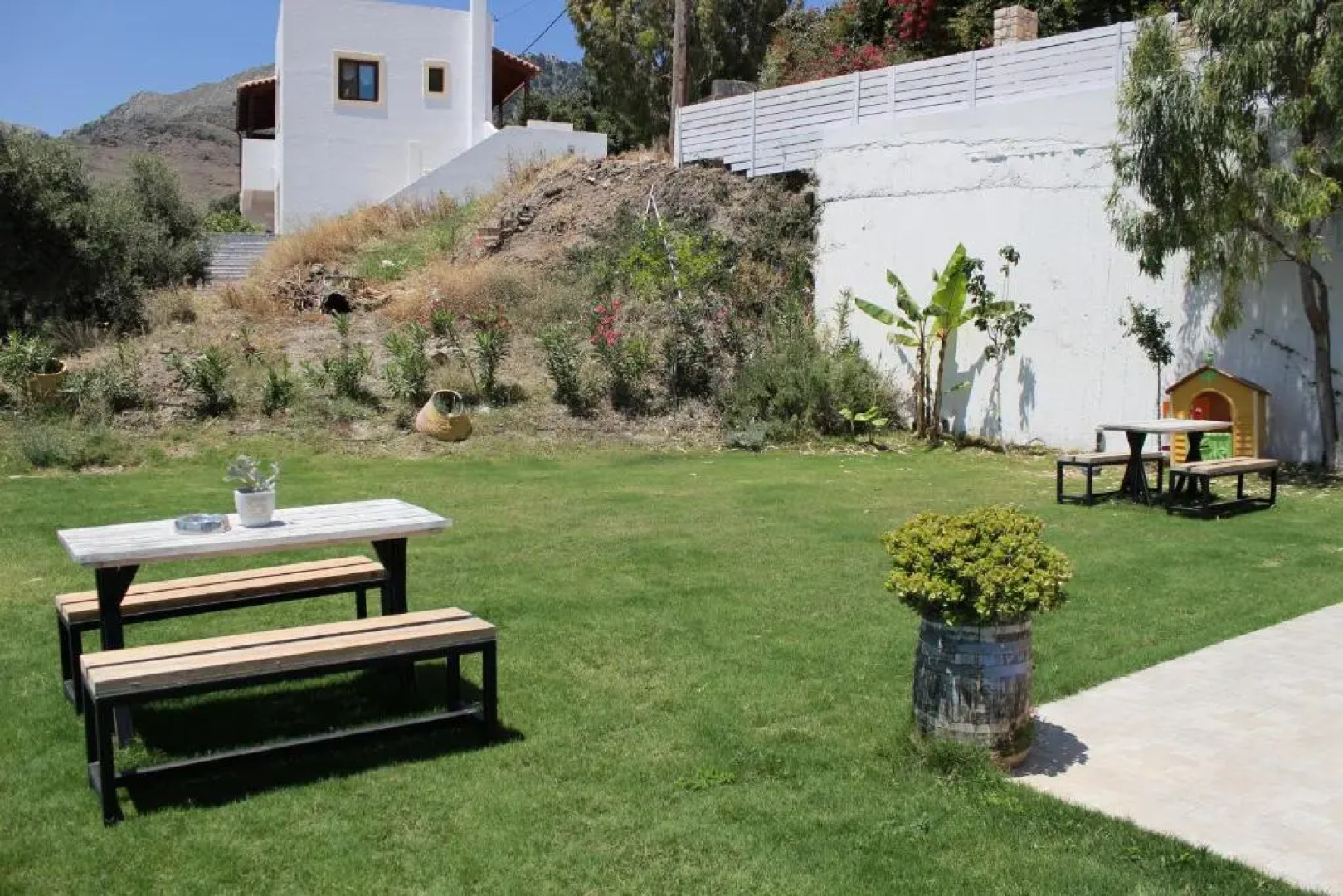 Mirthios Felicity Apartments