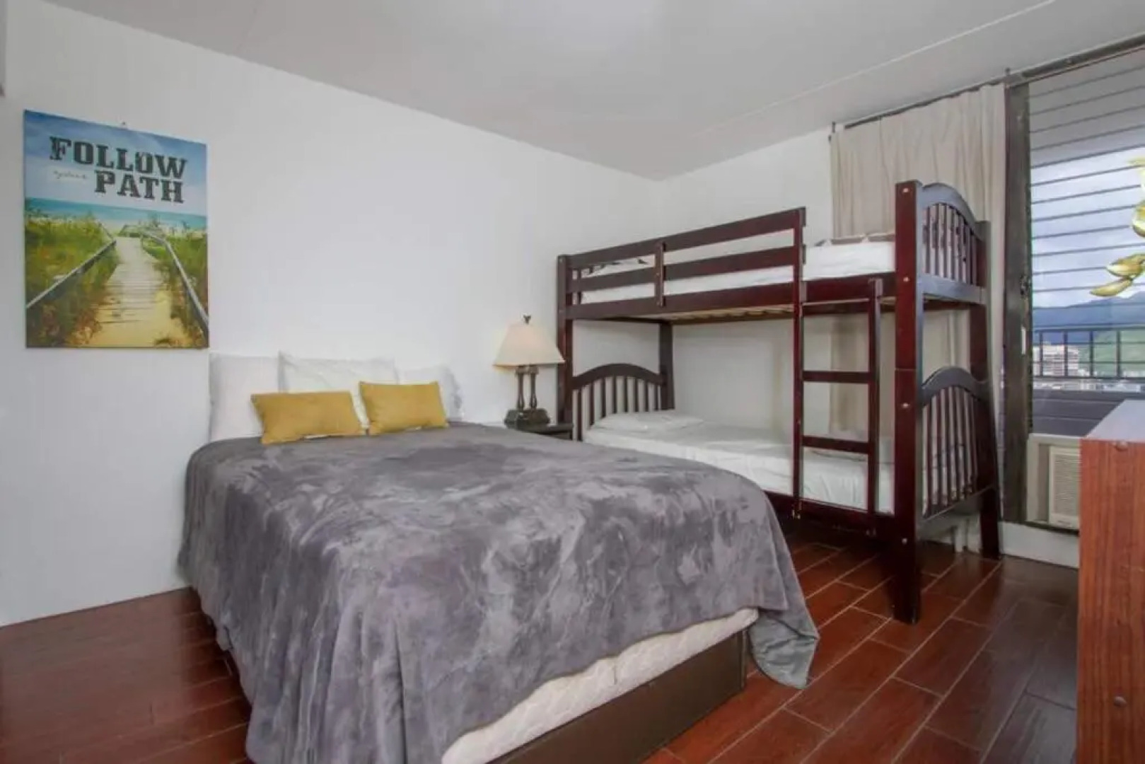 Royal Hawaiian Hospitality