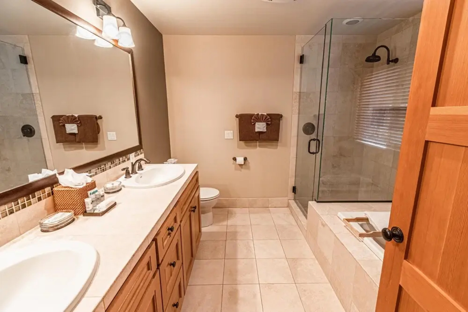 Lodges at Cannon Beach C2