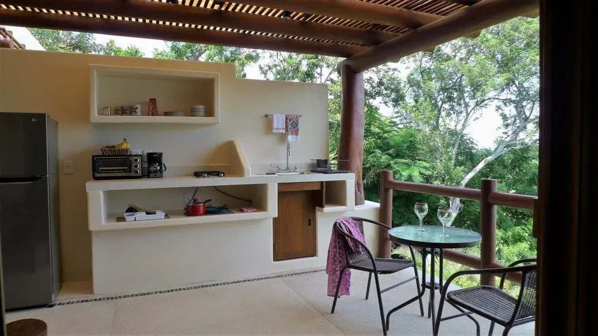 Solana Boutique Bed & Breakfast