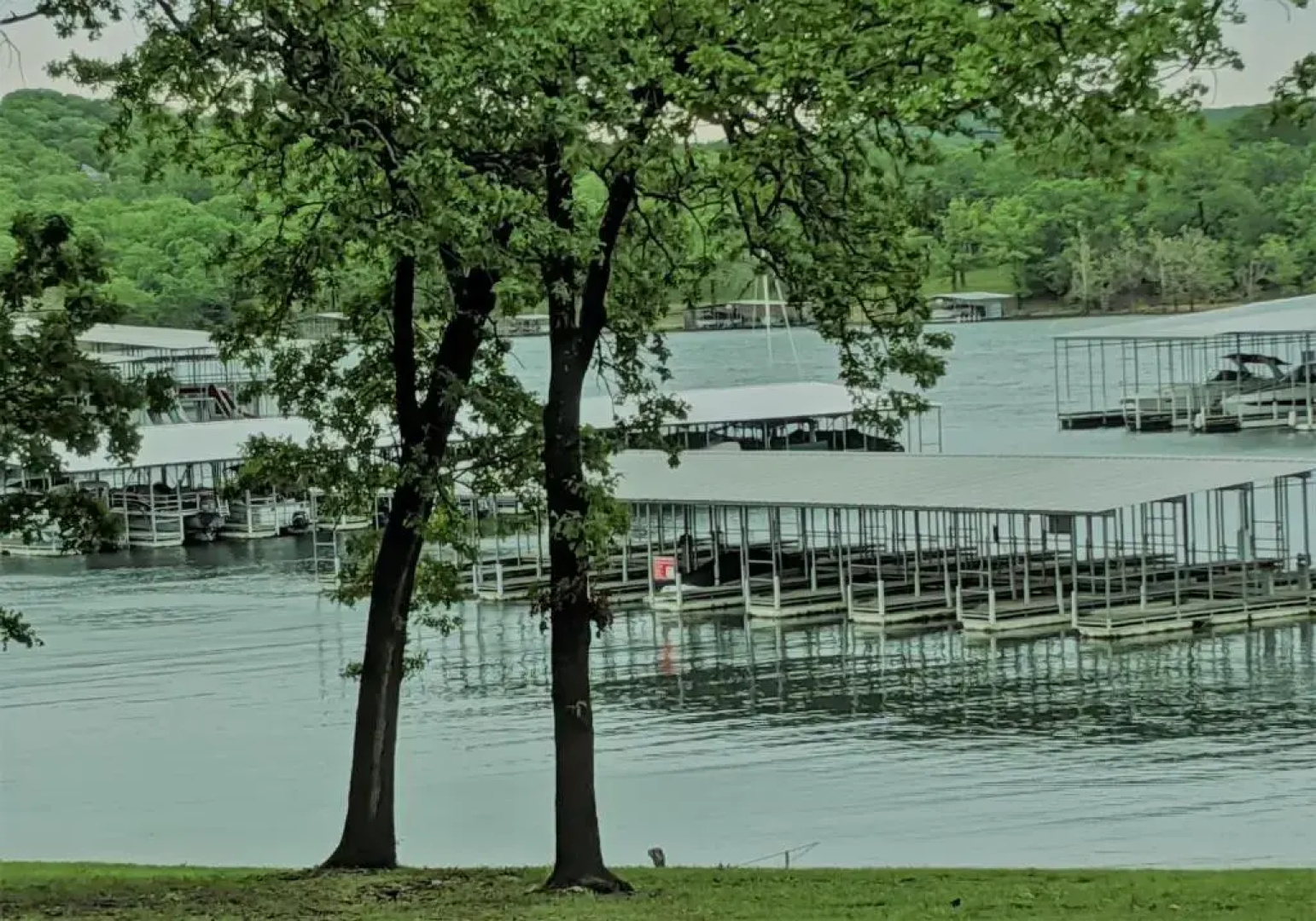 Lake House @ Lighthouse Lodge - Lake Views - Bring Your Boat!