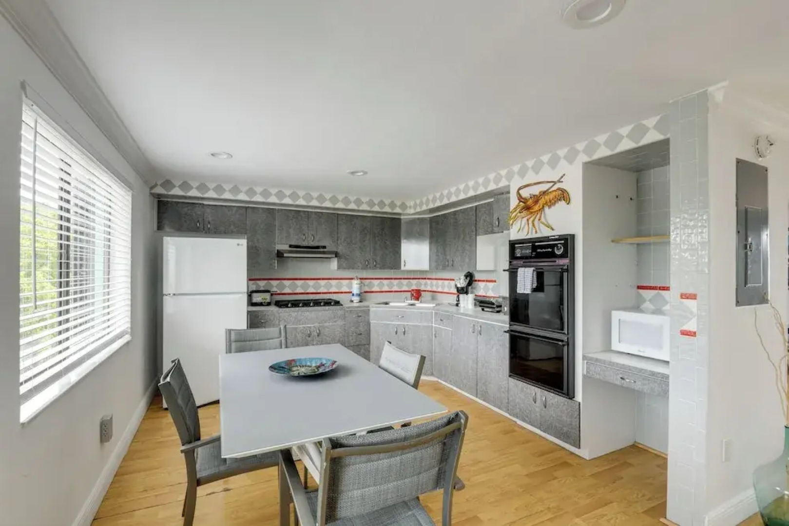 Walk to Beach: Florida Keys Gem w/ Ocean Views