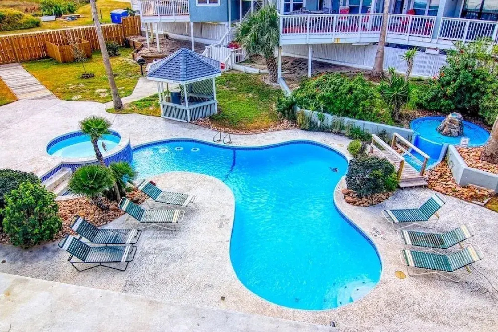 Footprints In The Sand - 2 Br Condo