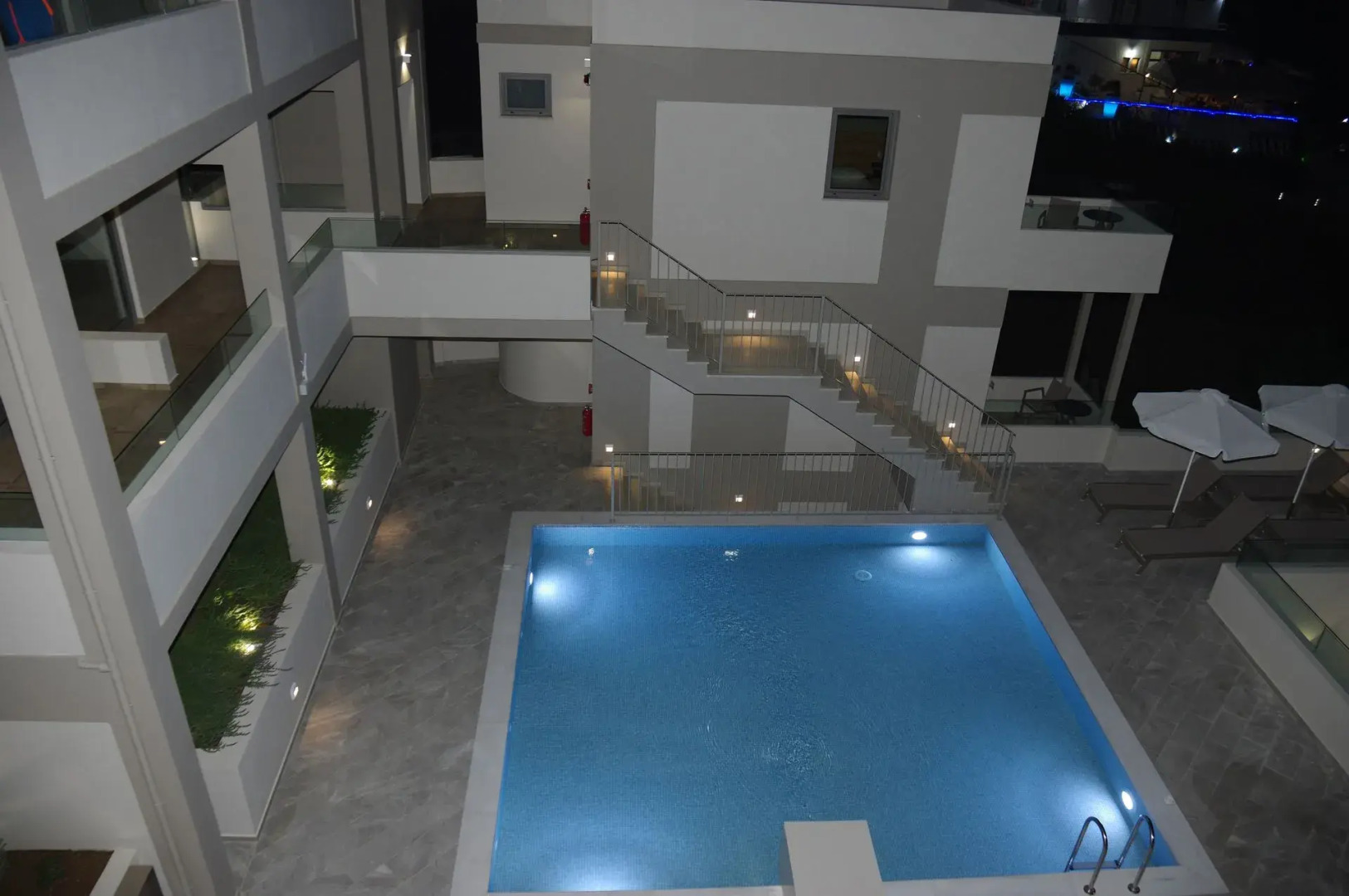 Bali Diamond Adults Only - by Checkin