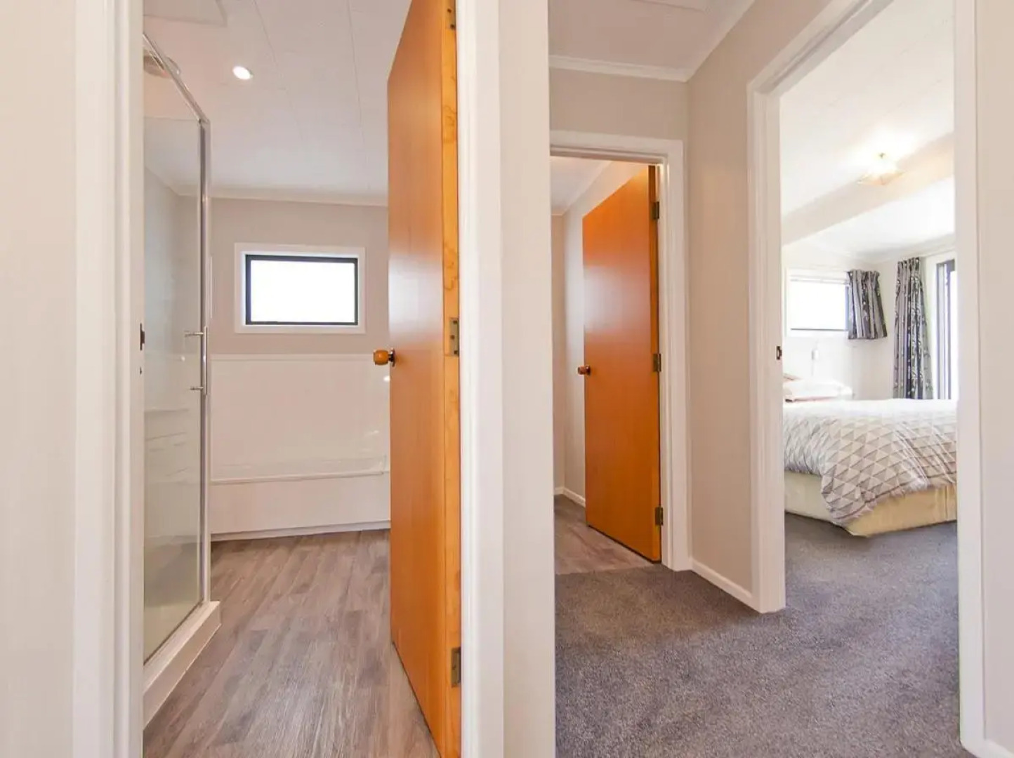 Sea Breeze - Whangamata Holiday Home