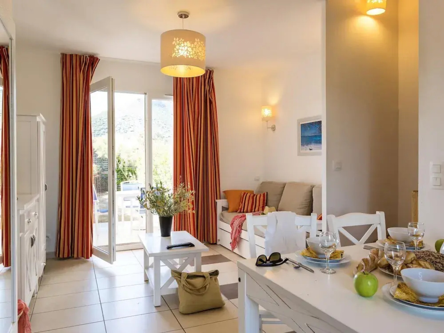 Classy Summer-decorated Holiday Home in Northern Corsica