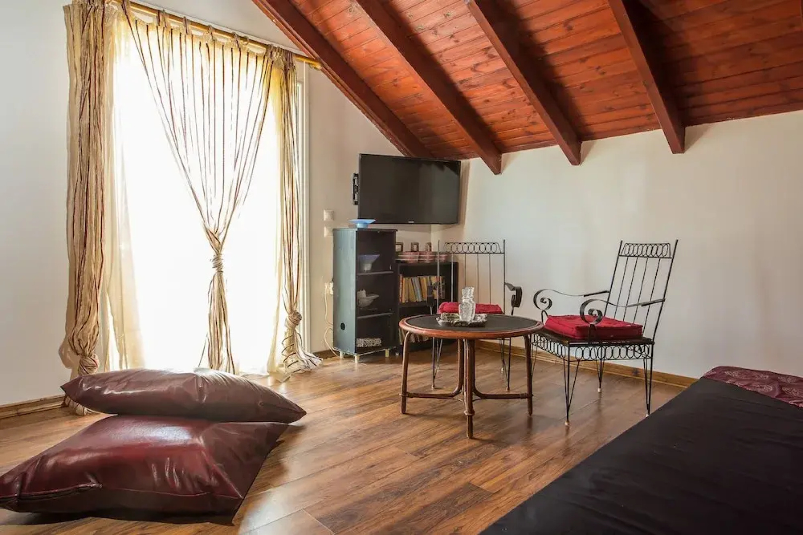 Villa Marilia - Lux home near Beach