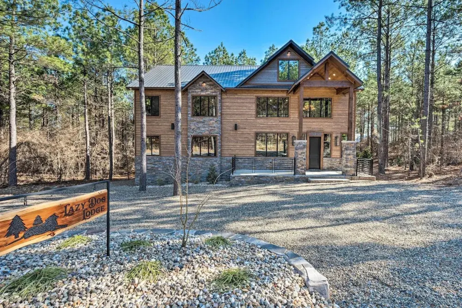 Broken Bow 'lazy Dog Lodge' w/ Hot Tub, Pool Table