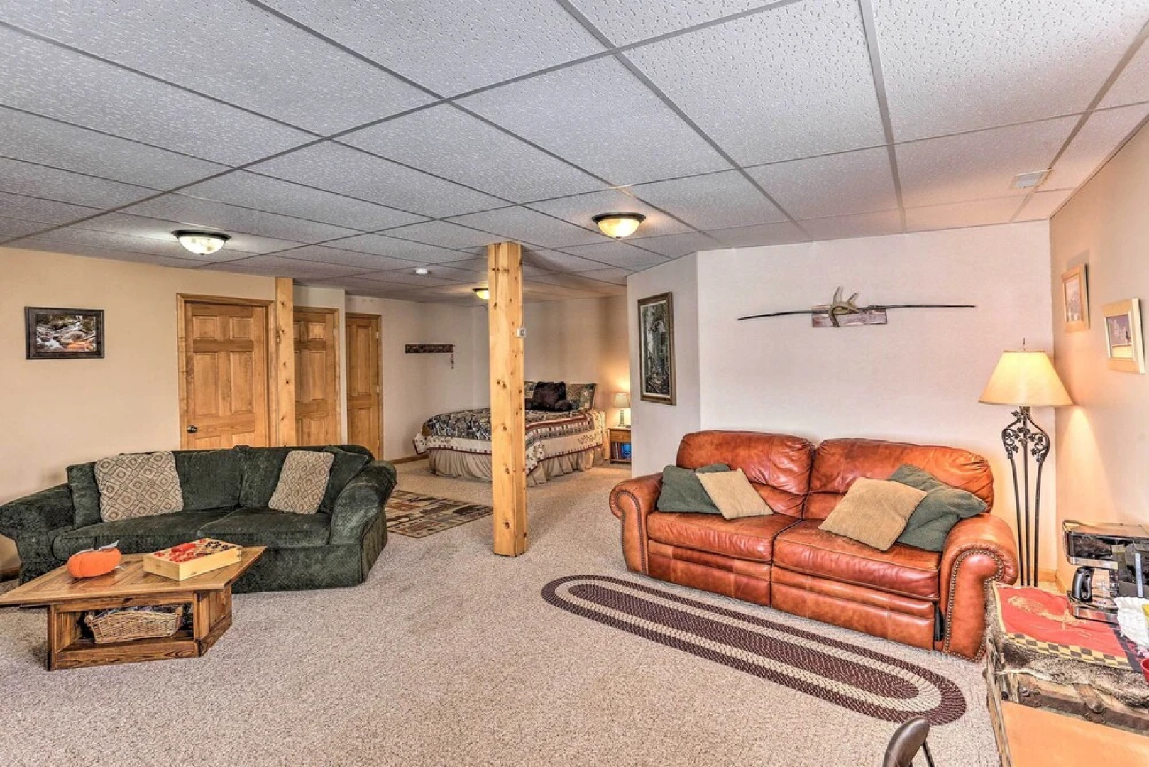 Spearfish Home on 40 Acres w/ Private Lake!