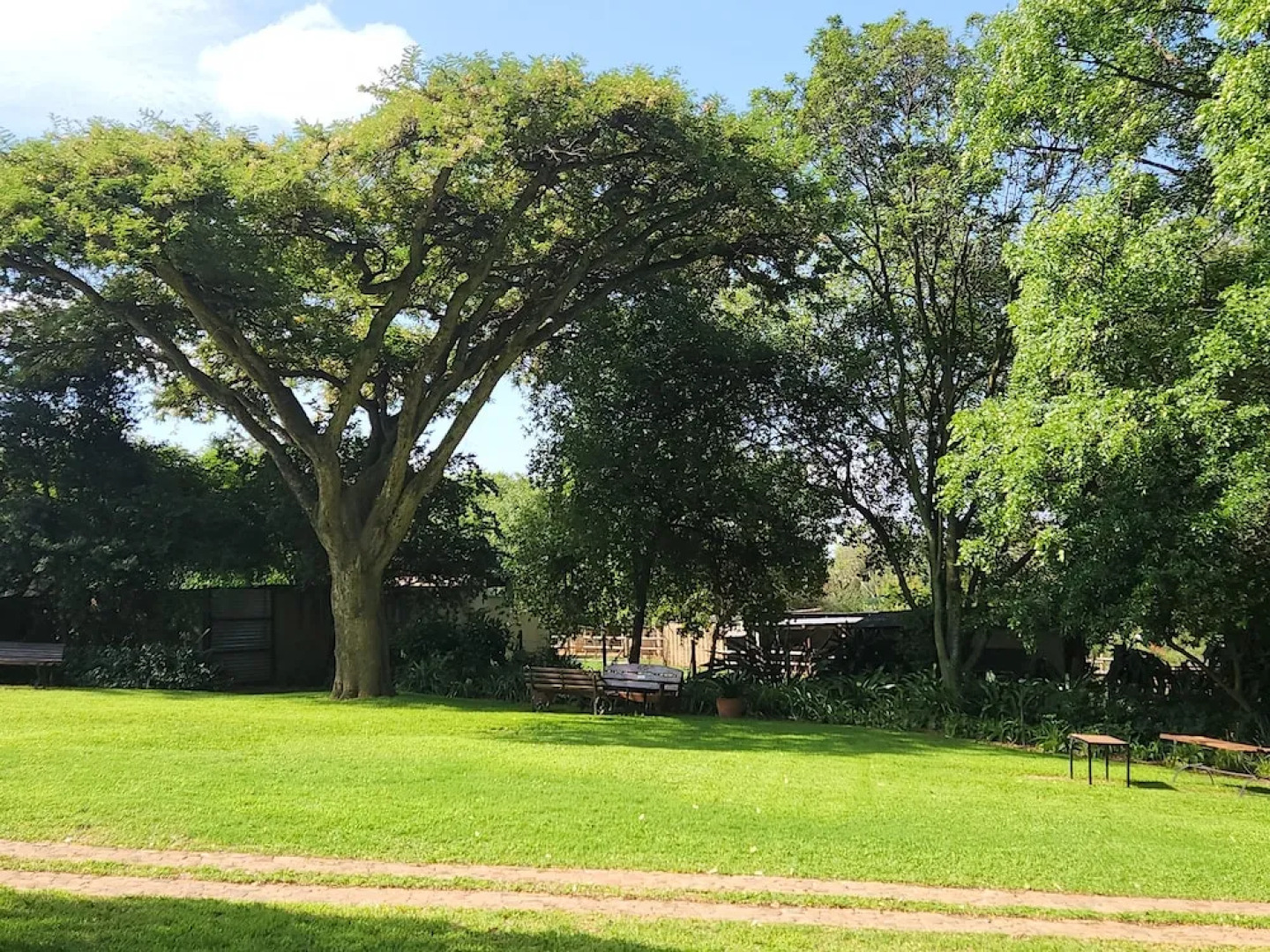 Random Harvest Country Cottages