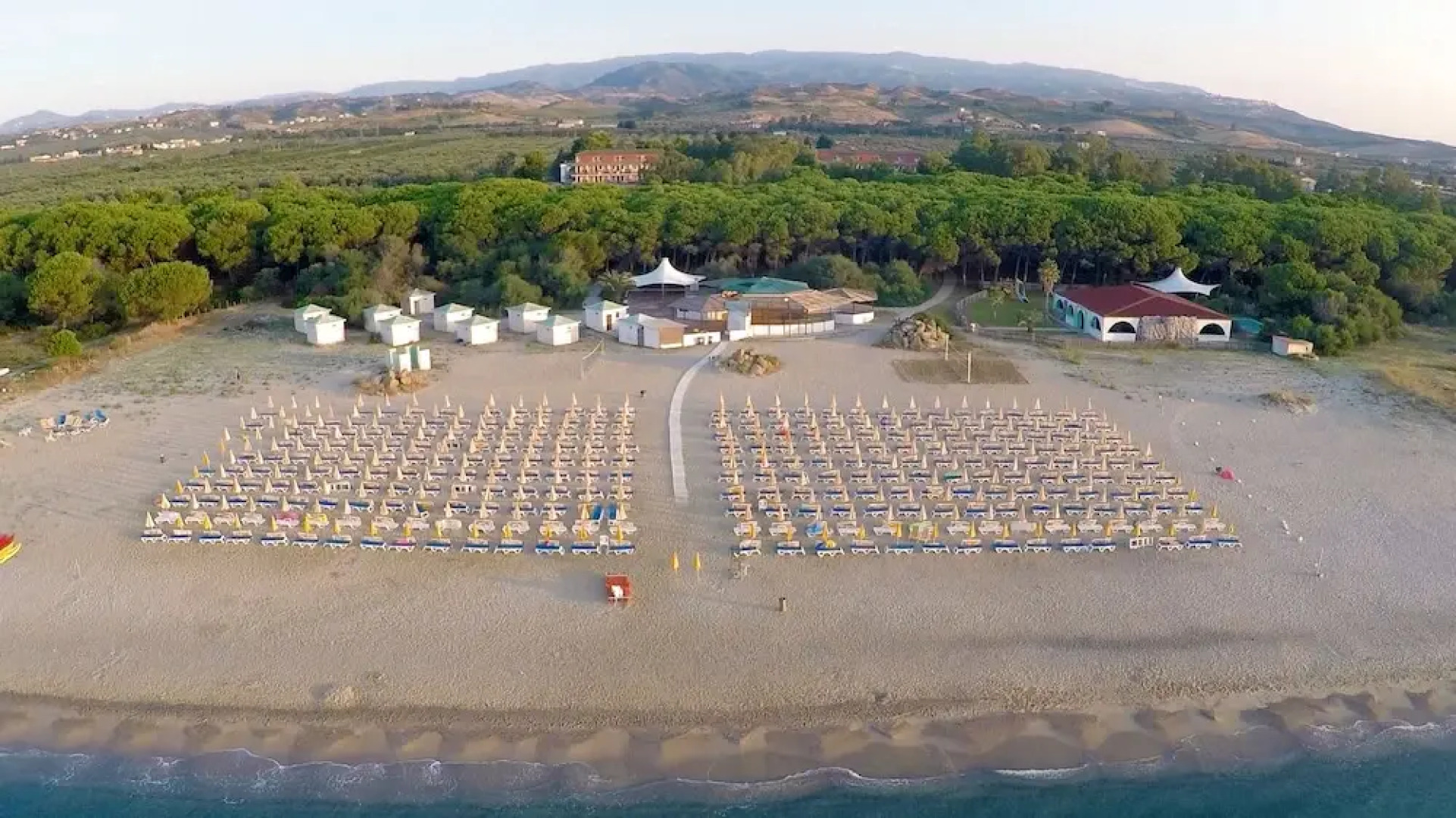 Triton Villas Residence & Hotel