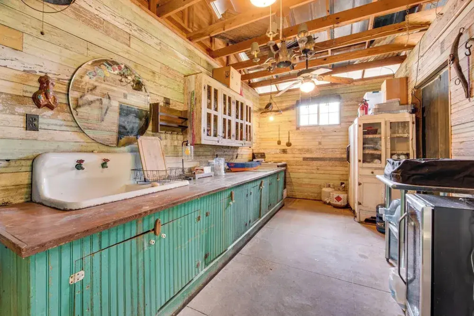 Whimsical New Roads Home < 1 Mi to Main Street!