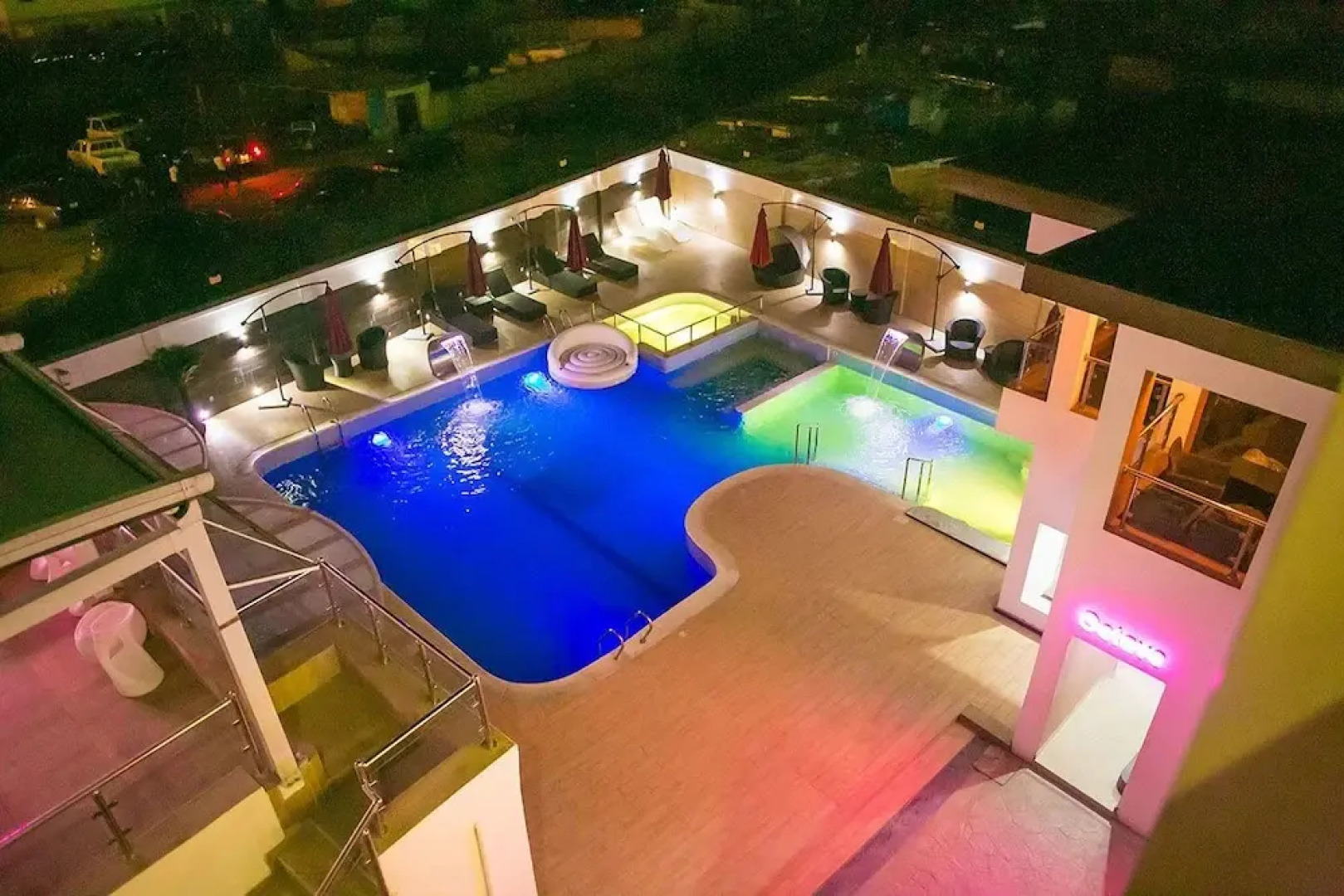 Echelon Heights Hotel