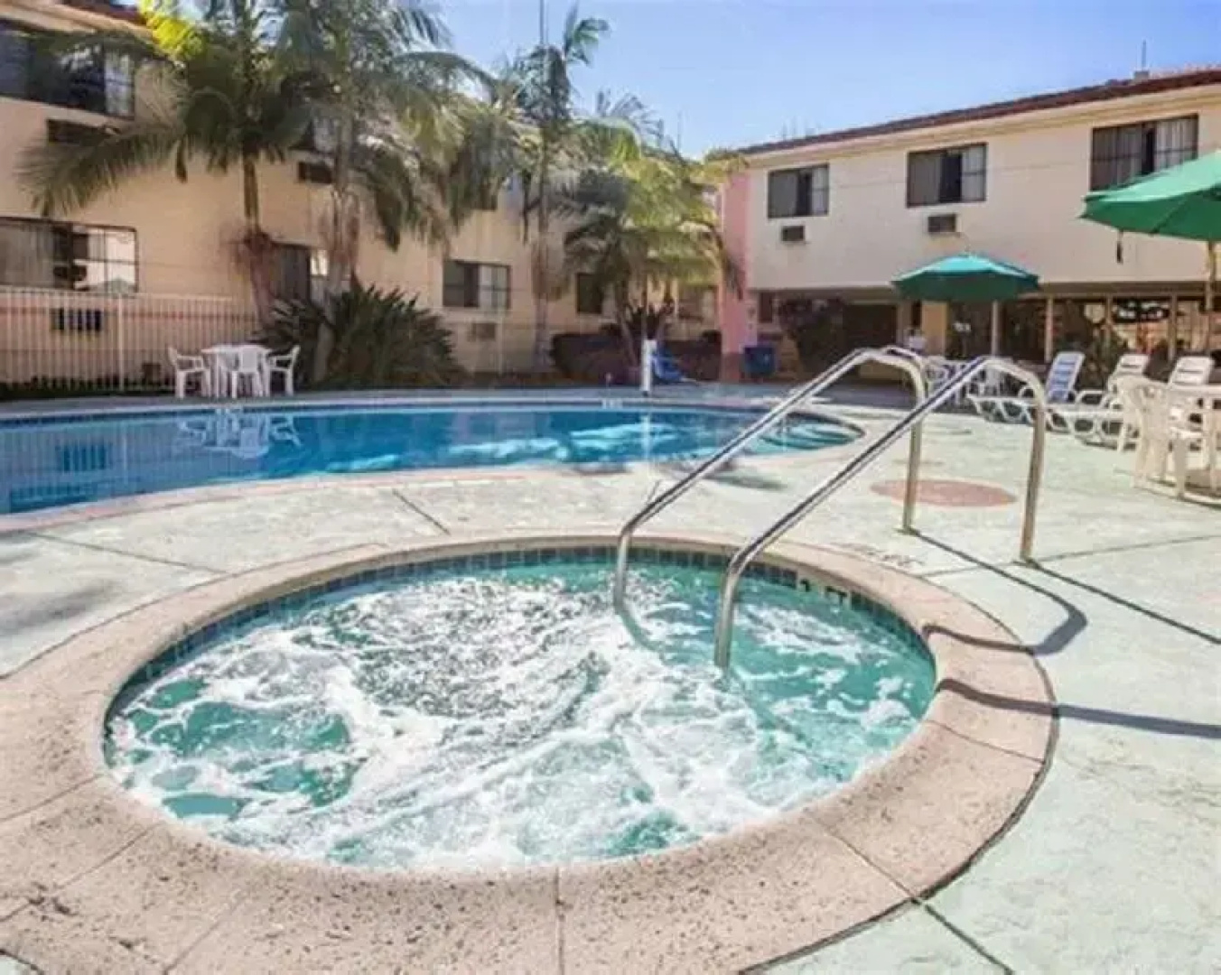 Quality Inn & Suites