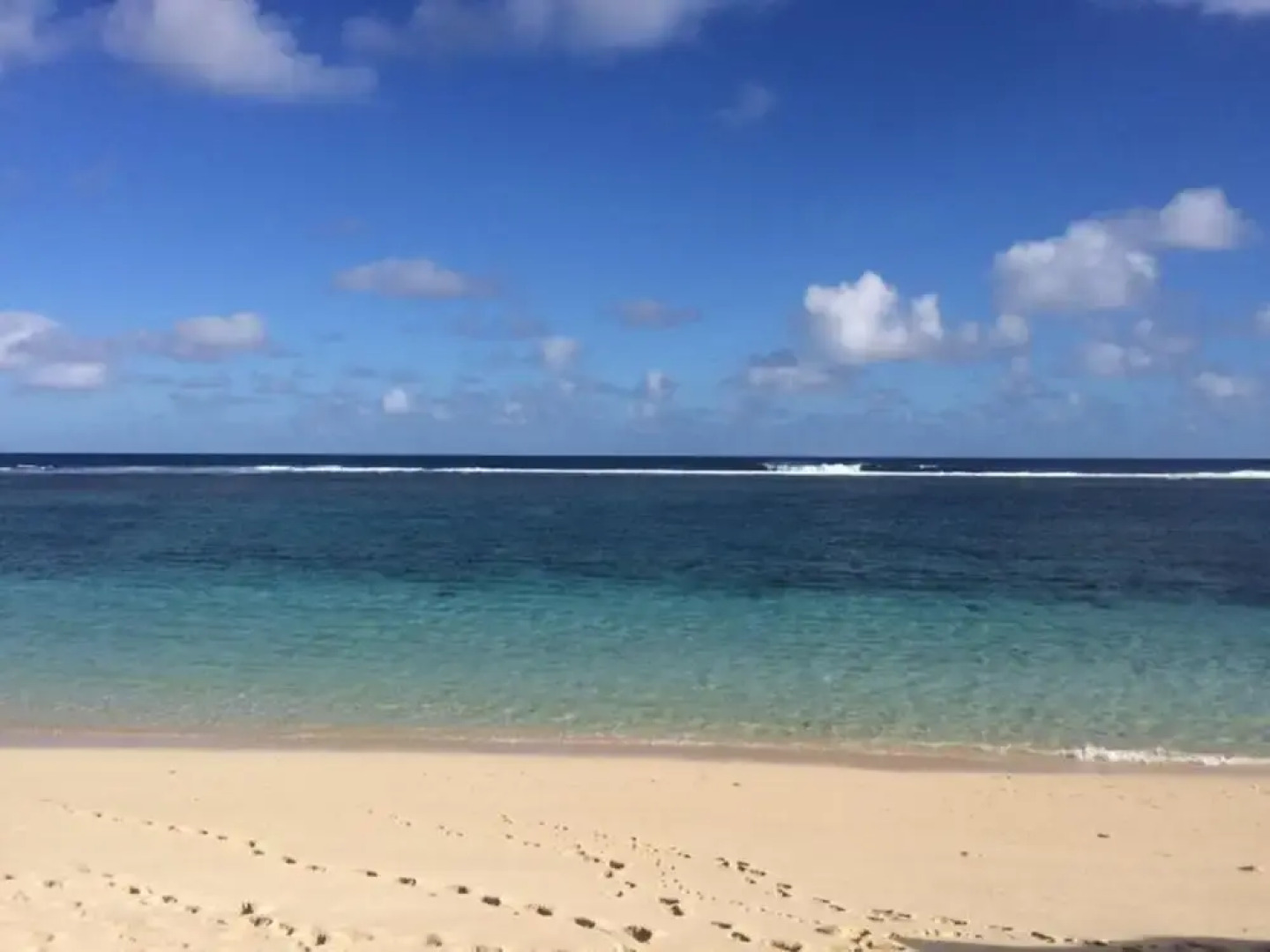 Anita's Beach Bungalows Lalomanu