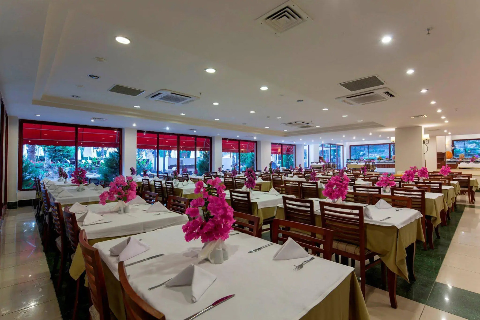 Miarosa İncekum Beach Hotel