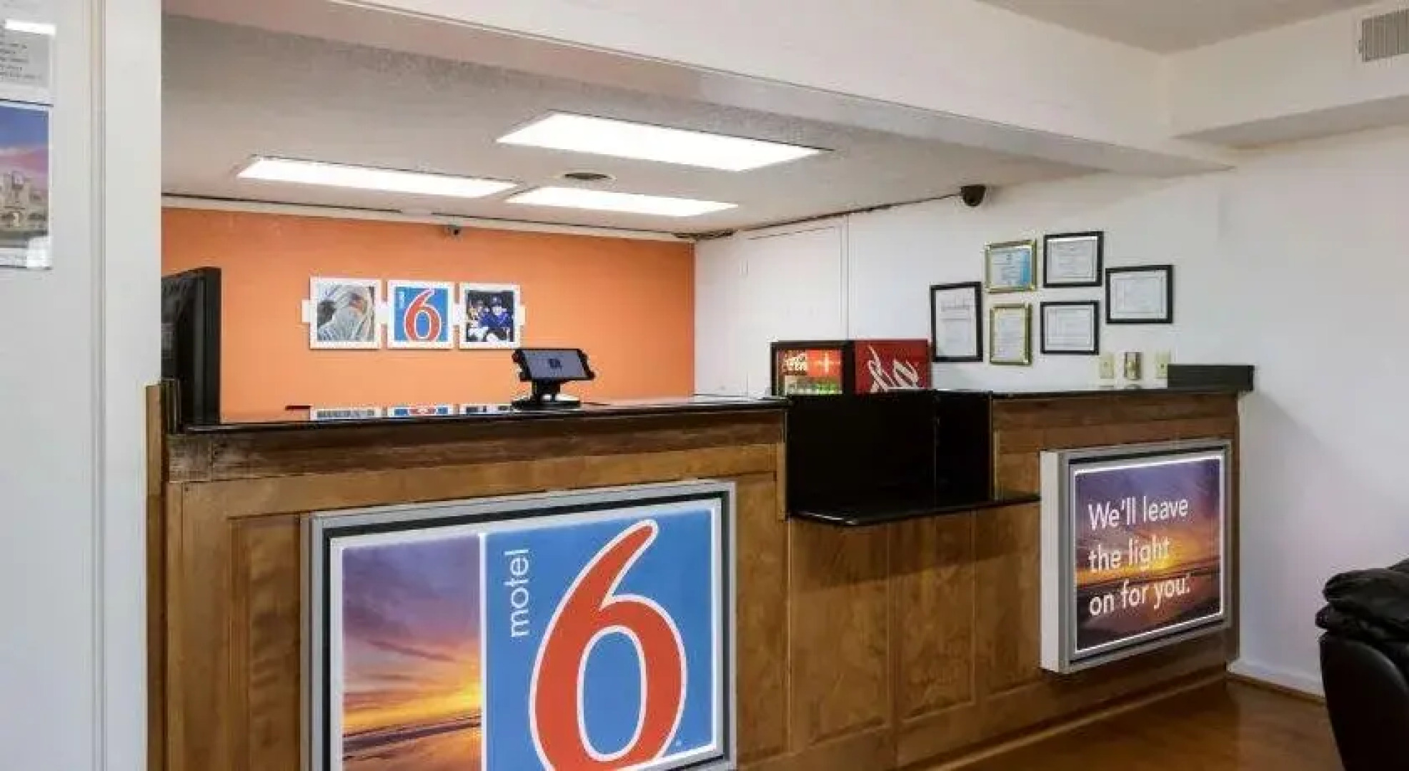 Motel 6 Holyoke MA