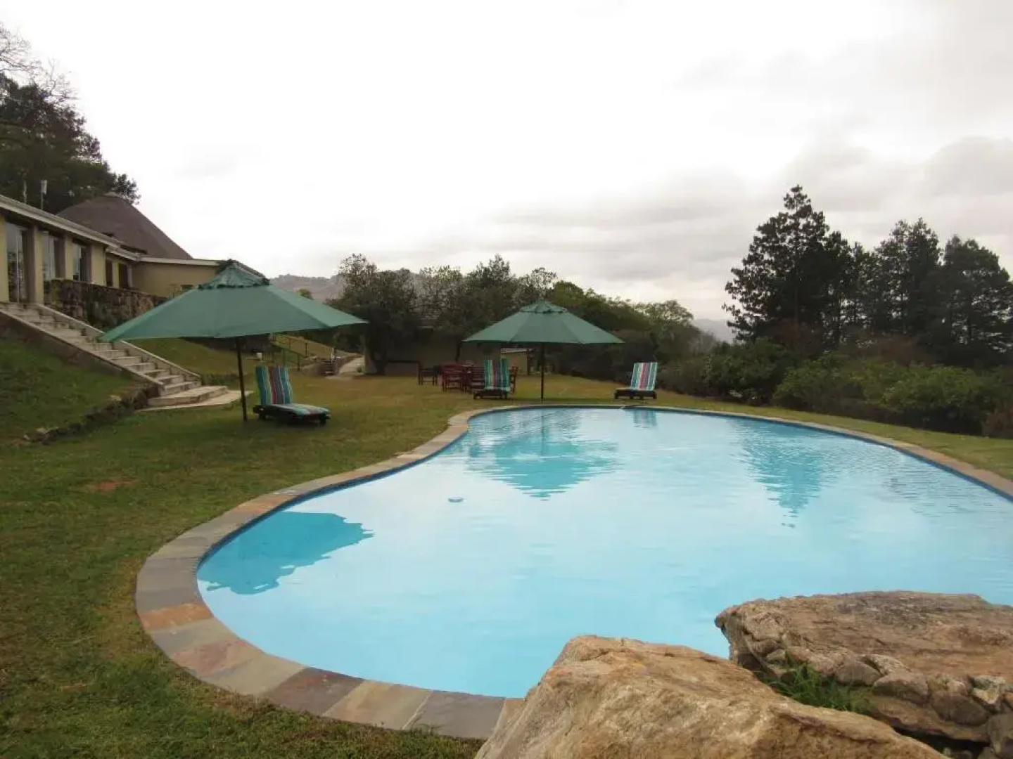 Emafini Country Lodge