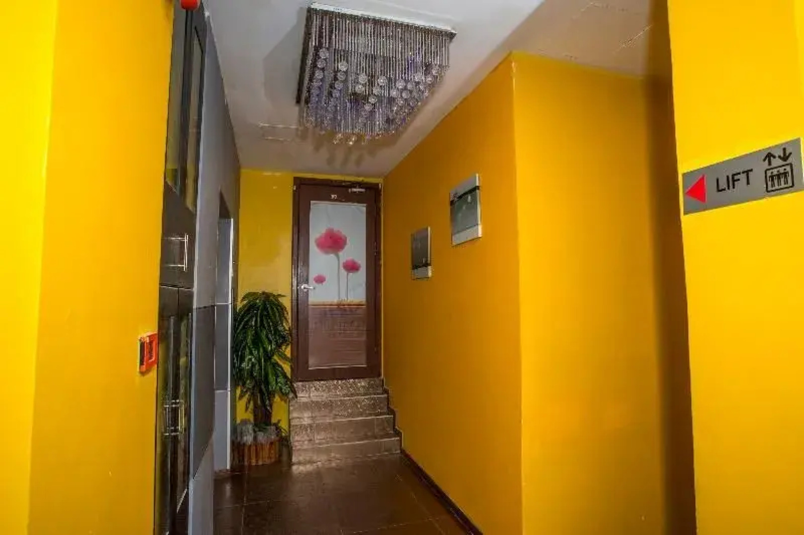 OYO 44037 King Park Hotel