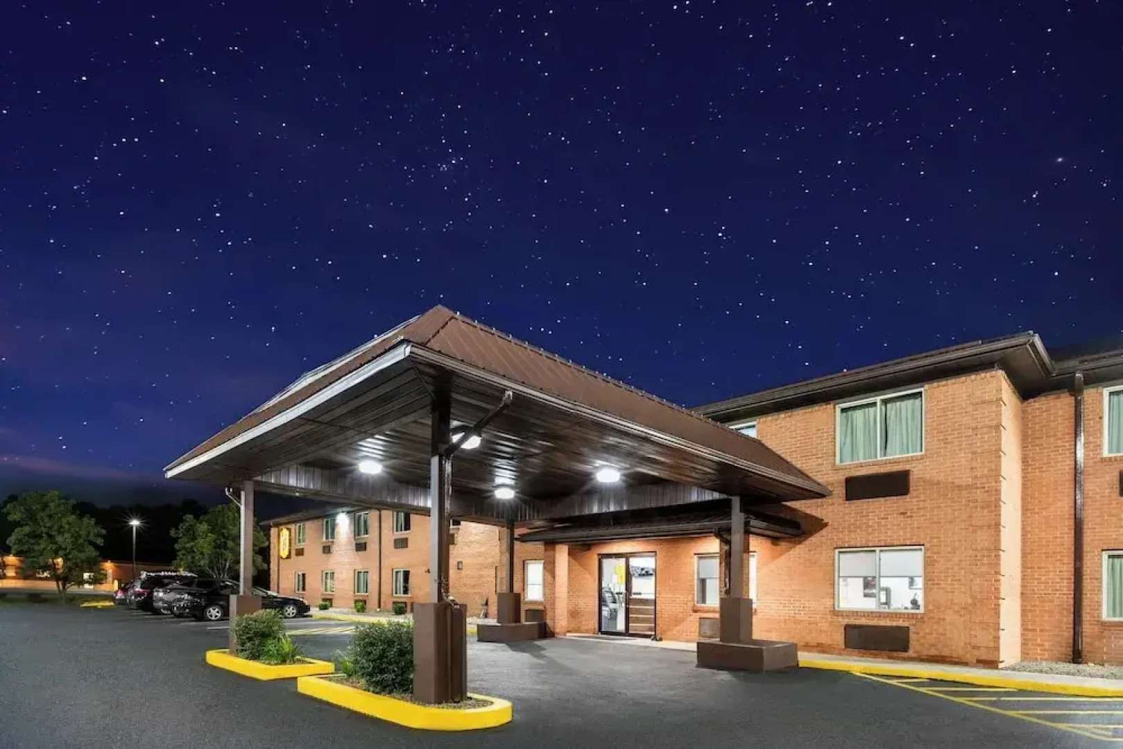 Super 8 Motel - Fairmont