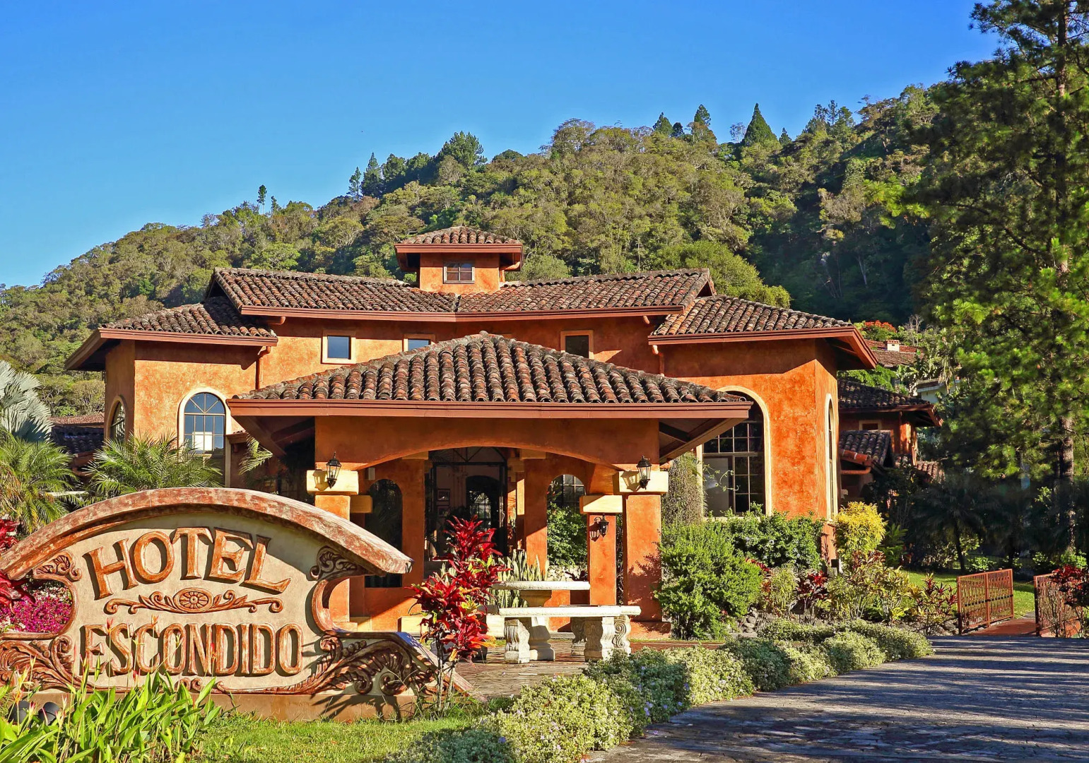 Valle Escondido Resort