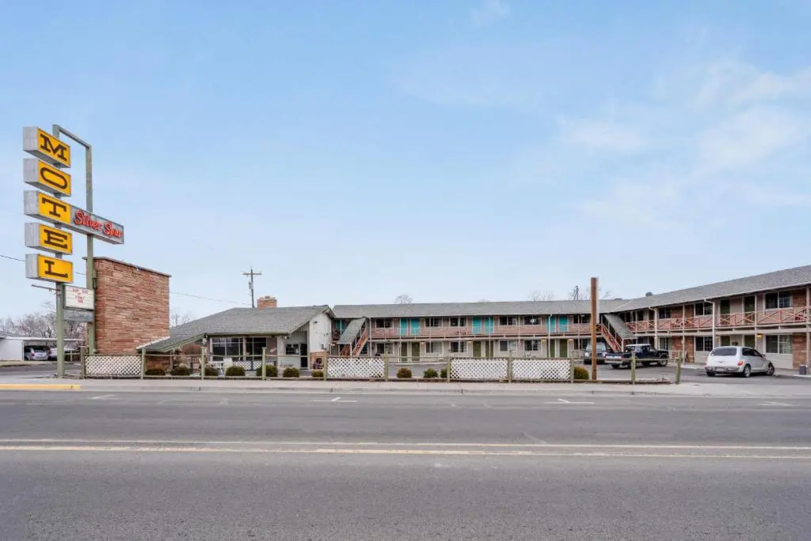 OYO Silver Spur Burns Hwy 20